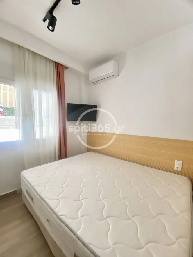 Ενοικιάζεται ανακαινισμένo studio στο Λευκό Πύργο. — φωτογραφία 3